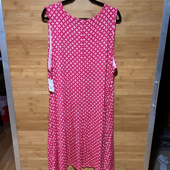 Croft & Barrow Red and White Geometric Dress - Picture 5 of 6